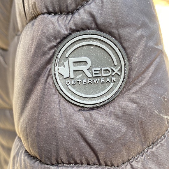 NWT RED X COLLECTION. Black size medium - Picture 2 of 11